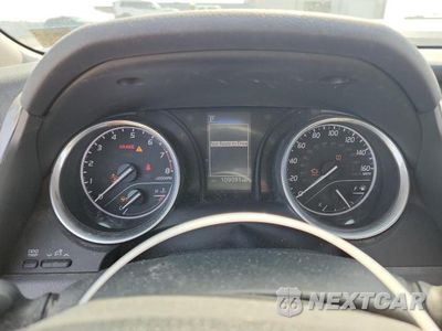 Zdjęcie 9 z 12 samochodu: 2018 TOYOTA CAMRY LE VIN:4T1B11HK1JU016201 - miniatura