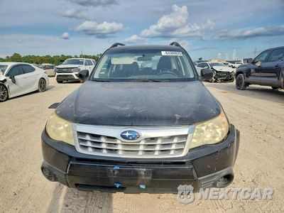 Piąte zdjęcie samochodu w środku: 2011 SUBARU FORESTER 2.5X VIN:JF2SHBBC7BH711463 - miniatura