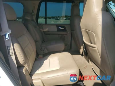 Zdjęcie 10 z 13 samochodu: 2003 FORD EXPEDITION EDDIE BAUER VIN:1FMPU18L13LC56492 - miniatura