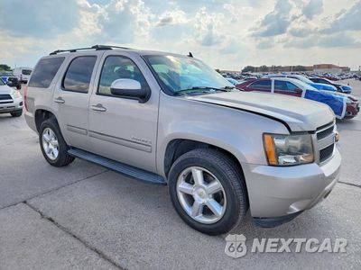 Czwarte zdjęcie samochodu z boku: 2007 CHEVROLET TAHOE C1500 VIN:1GNFC13J87R135168 - miniatura
