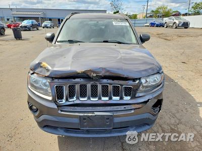Piąte zdjęcie samochodu w środku: 2015 JEEP COMPASS SPORT VIN:1C4NJDBB4FD152065 - miniatura