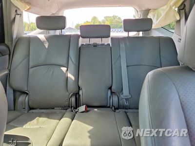 Zdjęcie 10 z 13 samochodu: 2009 KIA BORREGO LX VIN:KNDJJ741X95021239 - miniatura