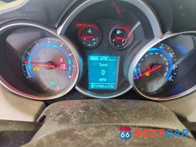 Zdjęcie 9 z 12 samochodu: 2015 CHEVROLET CRUZE LS VIN:1G1PB5SH8F7202392 - miniatura