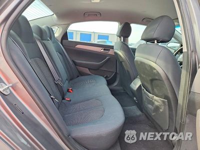 Zdjęcie 10 z 12 samochodu: 2018 HYUNDAI SONATA SE VIN:5NPE24AF8JH705370 - miniatura