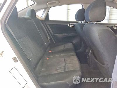 Zdjęcie 10 z 12 samochodu: 2019 NISSAN SENTRA SV VIN:3N1AB7AP1KY310348 - miniatura