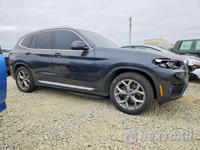 Czwarte zdjęcie samochodu z boku: 2022 BMW X3 SDRIVE30I VIN:5UX43DP0XN9N22755 - miniatura
