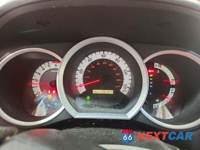 Zdjęcie 9 z 13 samochodu: 2013 TOYOTA TACOMA V6 VIN:3TMLU4EN3DM113148 - miniatura
