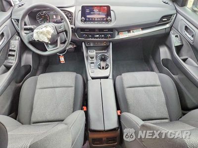 Zdjęcie 8 z 14 samochodu: 2026 NISSAN ROGUE SV VIN:5N1BT3BA6TC722126 - miniatura