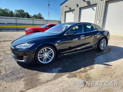 2015 TESLA MODEL S 70D 5YJSA1S26FF084295 - główne zdjęcie licytacji z USA - miniatura