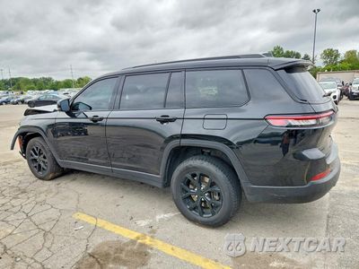 Drugie zdjęcie samochodu z przodu: 2025 JEEP GRAND CHEROKEE L LAREDO VIN:1C4RJKAG4S8640180 - miniatura