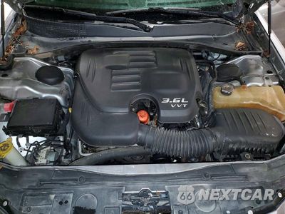 Zdjęcie 11 z 12 samochodu: 2016 CHRYSLER 300C VIN:2C3CCAKG4GH239002 - miniatura