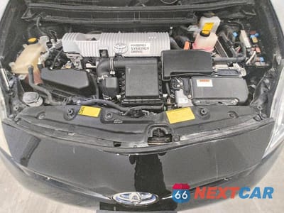 Zdjęcie 12 z 13 samochodu: 2013 TOYOTA PRIUS TWO VIN:JTDKN3DU6D0345709 - miniatura