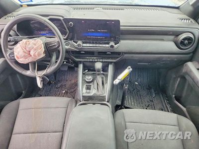 Zdjęcie 8 z 13 samochodu: 2025 CHEVROLET COLORADO TRAIL BOSS VIN:1GCPTEEK2S1138942 - miniatura