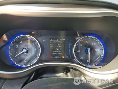 Zdjęcie 9 z 13 samochodu: 2020 CHRYSLER PACIFICA TOURING L VIN:2C4RC1BG1LR125579 - miniatura