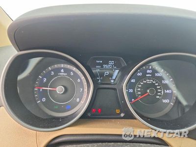 Zdjęcie 9 z 13 samochodu: 2013 HYUNDAI ELANTRA GLS VIN:5NPDH4AE5DH392798 - miniatura