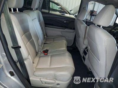 Zdjęcie 11 z 13 samochodu: 2020 HONDA PILOT EXL VIN:5FNYF6H50LB013096 - miniatura