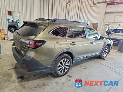 Trzecie zdjęcie samochodu z tyłu: 2020 SUBARU OUTBACK PREMIUM VIN:4S4BTAEC5L3120481 - miniatura