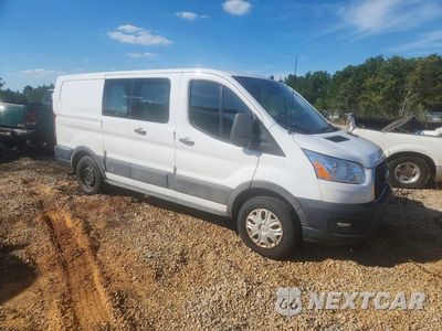 Czwarte zdjęcie samochodu z boku: 2022 FORD TRANSIT T-150 DELIVERY VAN VIN:1FTYE1Y80NKA66418 - miniatura