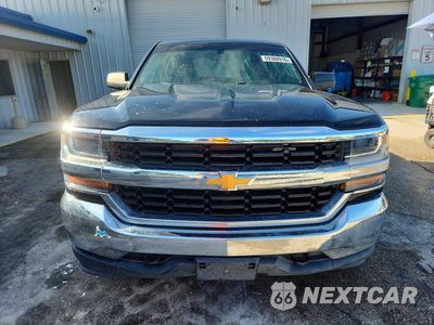 Piąte zdjęcie samochodu w środku: 2018 CHEVROLET SILVERADO K1500 VIN:3GCUKNEC3JG362381 - miniatura