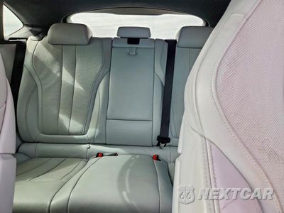 Zdjęcie 10 z 13 samochodu: 2015 BMW X6 M VIN:5YMKW8C56F0R42762 - miniatura