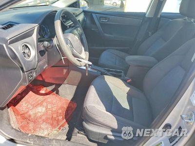 Zdjęcie 7 z 12 samochodu: 2019 TOYOTA COROLLA LE VIN:5YFBURHE9KP920638 - miniatura