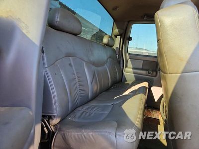 Zdjęcie 10 z 12 samochodu: 2000 CHEVROLET SILVERADO K1500 VIN:1GCEK19T7YE357967 - miniatura
