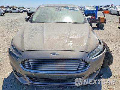 Piąte zdjęcie samochodu w środku: 2013 FORD FUSION TITANIUM PHEV VIN:3FA6P0SU0DR297188 - miniatura