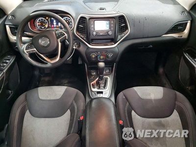 Zdjęcie 8 z 13 samochodu: 2015 JEEP CHEROKEE SPORT VIN:1C4PJMAB0FW558262 - miniatura
