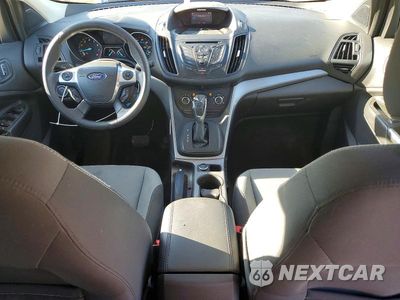 Zdjęcie 8 z 14 samochodu: 2014 FORD ESCAPE SE VIN:1FMCU0GX5EUD98838 - miniatura