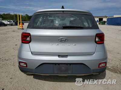 Zdjęcie 6 z 13 samochodu: 2021 HYUNDAI VENUE SE VIN:KMHRB8A37MU066743 - miniatura