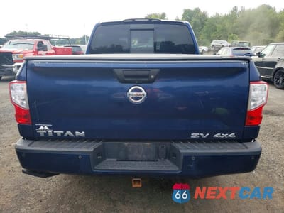 Zdjęcie 6 z 12 samochodu: 2018 NISSAN TITAN SV VIN:1N6AA1E51JN504568 - miniatura