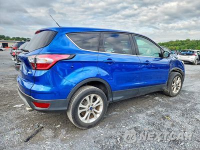 Trzecie zdjęcie samochodu z tyłu: 2017 FORD ESCAPE SE VIN:1FMCU9GD6HUB56039 - miniatura