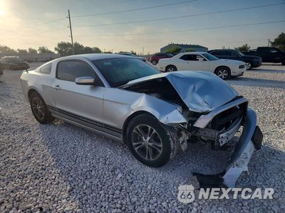 Czwarte zdjęcie samochodu z boku: 2014 FORD MUSTANG VIN:1ZVBP8AM9E5265124 - miniatura