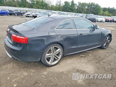 Trzecie zdjęcie samochodu z tyłu: 2009 AUDI S5 QUATTRO VIN:WAURV78TX9A035651 - miniatura