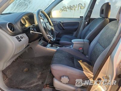 Zdjęcie 7 z 12 samochodu: 2001 TOYOTA RAV4 BASE VIN:JTEGH20VX10040131 - miniatura