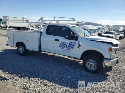 Czwarte zdjęcie samochodu z boku: 2022 FORD F250 SUPER DUTY VIN:1FD7X2B64NEC88943 - miniatura