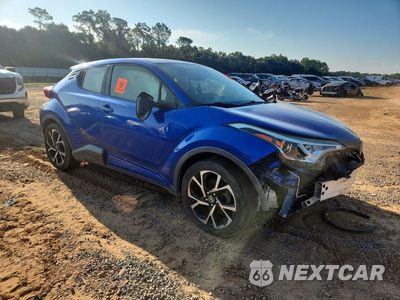 Czwarte zdjęcie samochodu z boku: 2019 TOYOTA C-HR XLE VIN:JTNKHMBX9K1036703 - miniatura