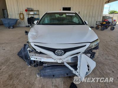 Piąte zdjęcie samochodu w środku: 2018 TOYOTA CAMRY SE VIN:4T1B11HK5JU109688 - miniatura