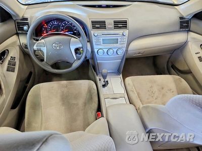 Zdjęcie 8 z 12 samochodu: 2010 TOYOTA CAMRY LE VIN:4T1BF3EK8AU022076 - miniatura