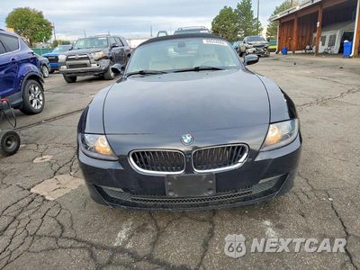 Piąte zdjęcie samochodu w środku: 2008 BMW Z4 3.0 VIN:4USBU33578LW75192 - miniatura