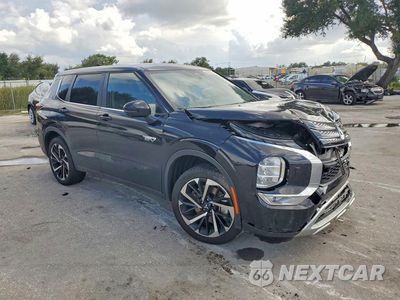 Czwarte zdjęcie samochodu z boku: 2025 MITSUBISHI OUTLANDER SE VIN:JA4T5VA9XSZ007832 - miniatura