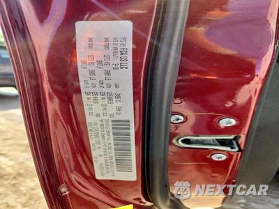 Zdjęcie 14 z 14 samochodu: 2019 JEEP CHEROKEE LIMITED VIN:1C4PJMDNXKD179989 - miniatura