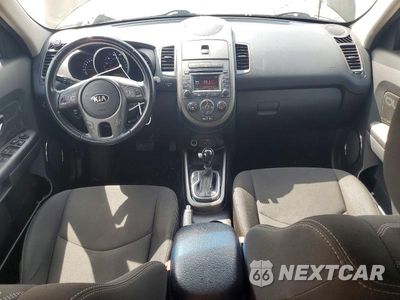 Zdjęcie 8 z 12 samochodu: 2013 KIA SOUL + VIN:KNDJT2A6XD7533299 - miniatura