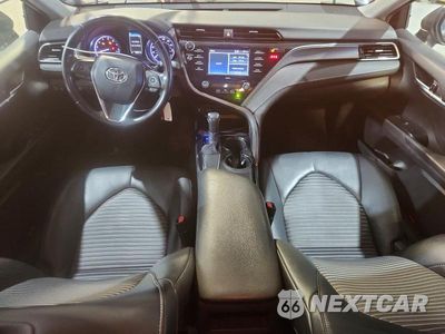 Zdjęcie 8 z 13 samochodu: 2020 TOYOTA CAMRY SE VIN:4T1G11AK0LU355860 - miniatura