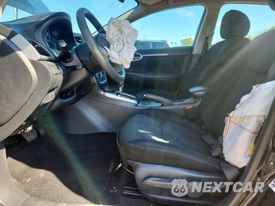Zdjęcie 7 z 12 samochodu: 2019 NISSAN SENTRA SR VIN:3N1AB7AP3KY380613 - miniatura