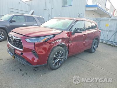 2021 TOYOTA HIGHLANDER XLE 5TDGZRBHXMS547257 - główne zdjęcie licytacji z USA - miniatura