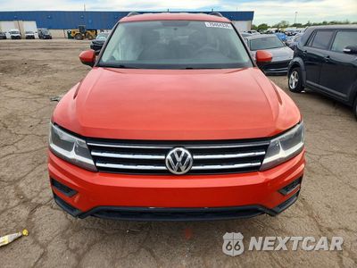 Piąte zdjęcie samochodu w środku: 2019 VOLKSWAGEN TIGUAN S VIN:3VV0B7AXXKM081198 - miniatura