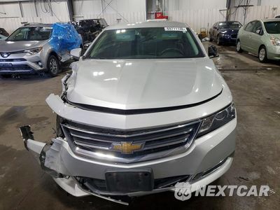 Piąte zdjęcie samochodu w środku: 2017 CHEVROLET IMPALA LT VIN:2G1105S33H9176334 - miniatura