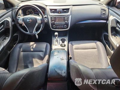Zdjęcie 8 z 12 samochodu: 2018 NISSAN ALTIMA 2.5 SR VIN:1N4AL3AP4JC102254 - miniatura