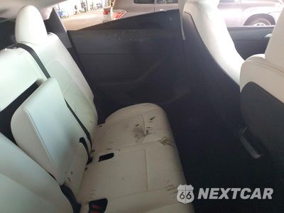 Zdjęcie 10 z 12 samochodu: 2023 TESLA MODEL Y VIN:7SAYGDEE5PF753192 - miniatura